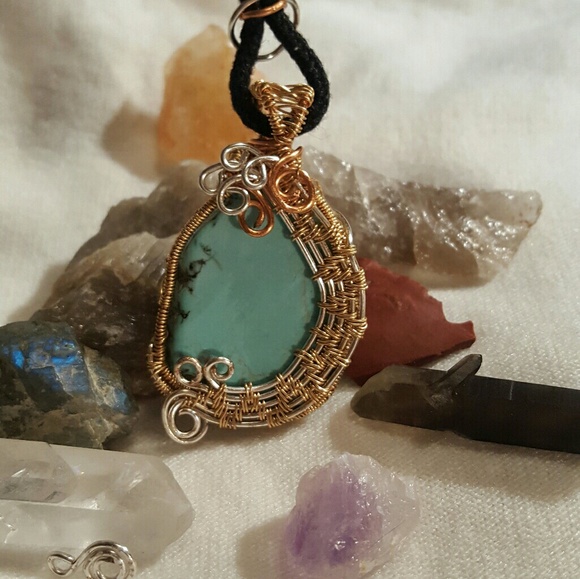 Healing Stones and Crystals,, weaved by Me - Picture 6 of 6